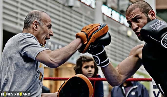 10 Best Quality Boxing Pads in UK for 2022 Benefits of Using Boxing Pads in Training